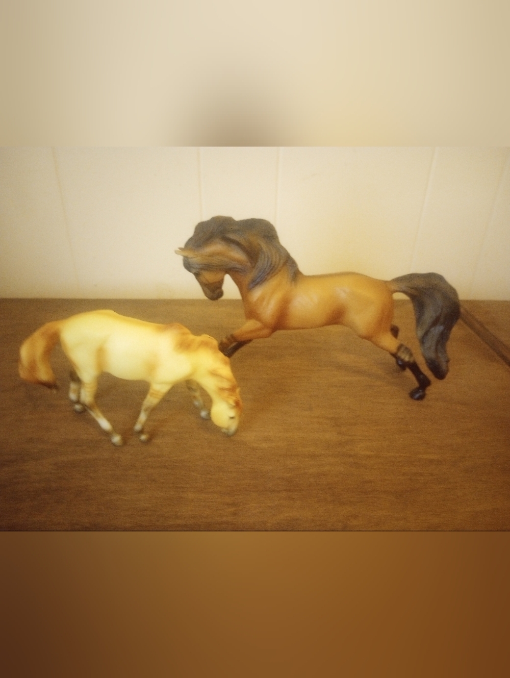 Breyer Mustangs The Progeny Mesteno and Rojo